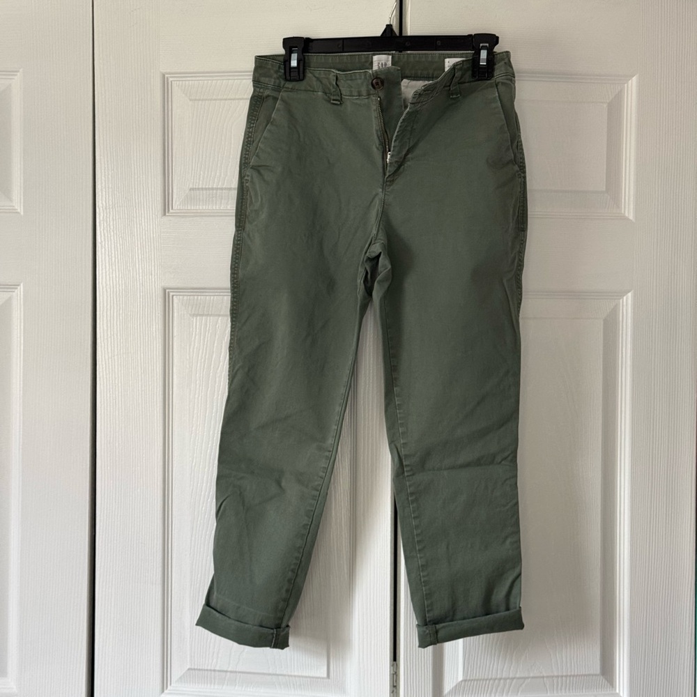 Gap Girlfriend Khaki Women’s Pants